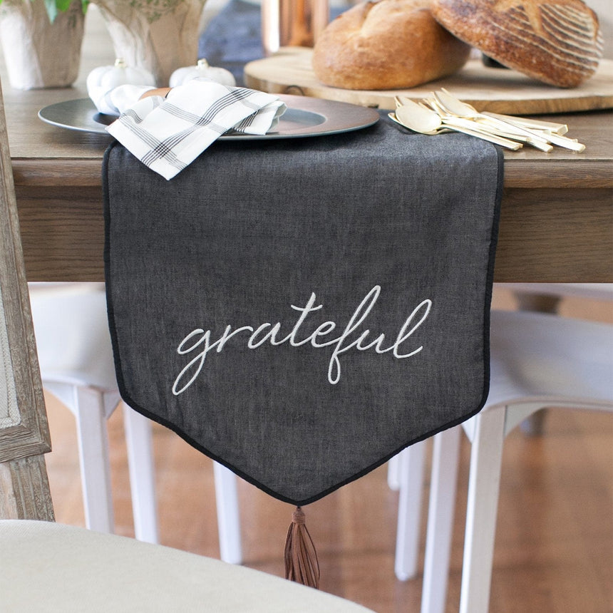 Chambray 'grateful' Table Runner Style Me Pretty Table Runner 42272